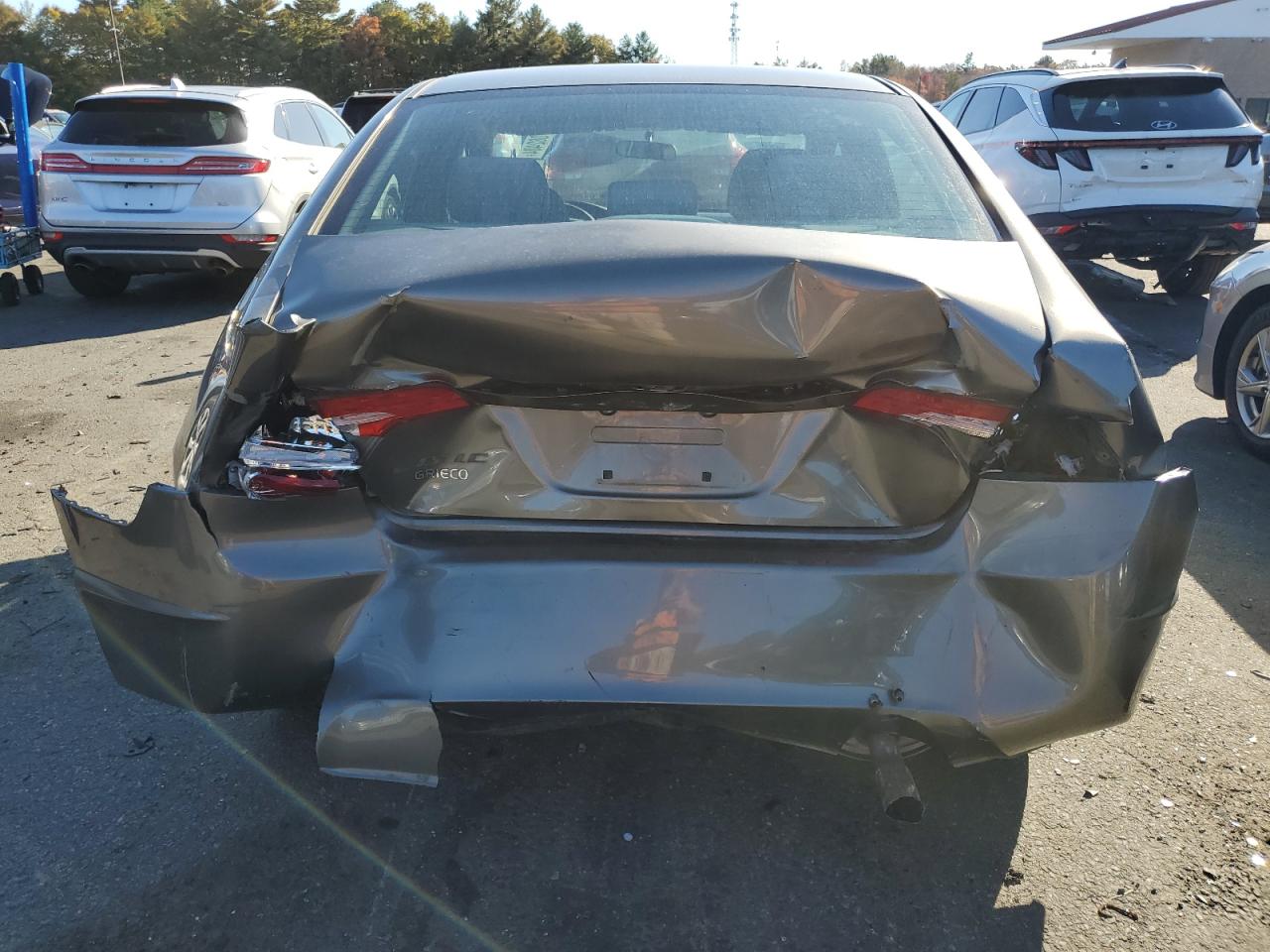 2008 Honda Civic VIN 2HGFA16568H352931 Copart auction photo, rear end / minor dent/scratches damage thumbnail 6