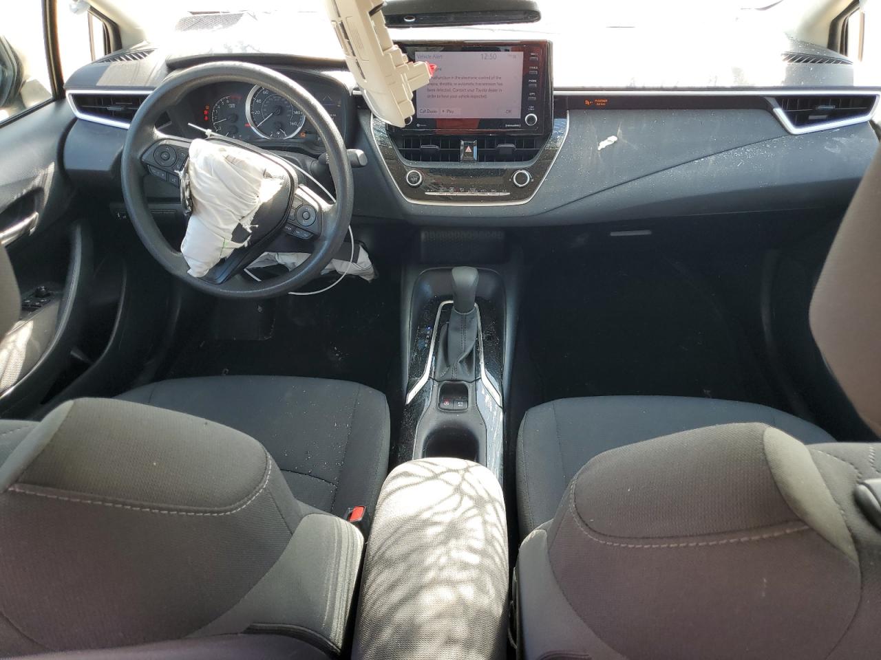 2022 Toyota Corolla VIN JTDEPMAE7N3005401 Copart auction photo, front end / top/roof damage thumbnail 8