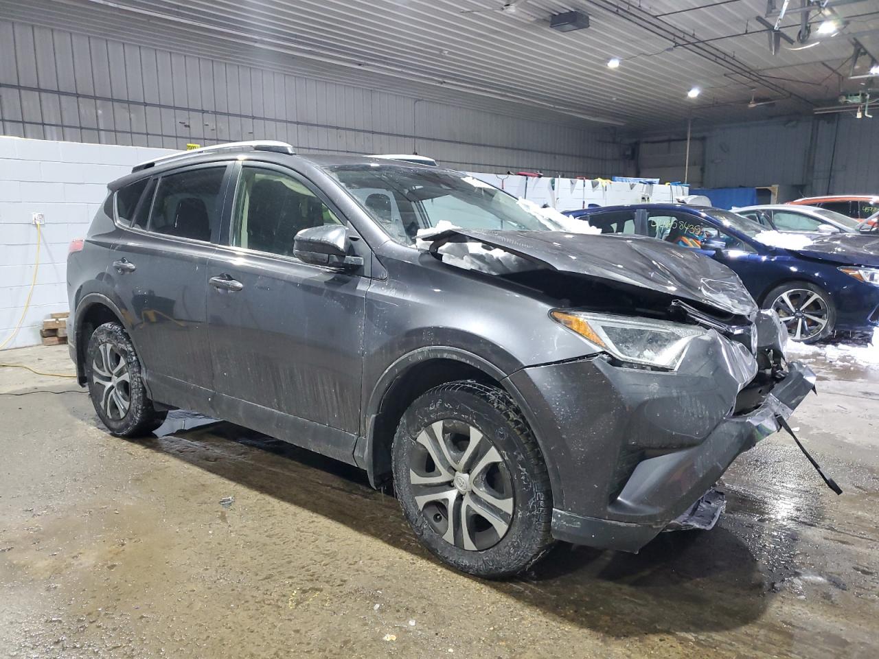2018 Toyota RAV 4 VIN JTMBFREV2JJ197619 Copart auction photo, front end damage thumbnail 4