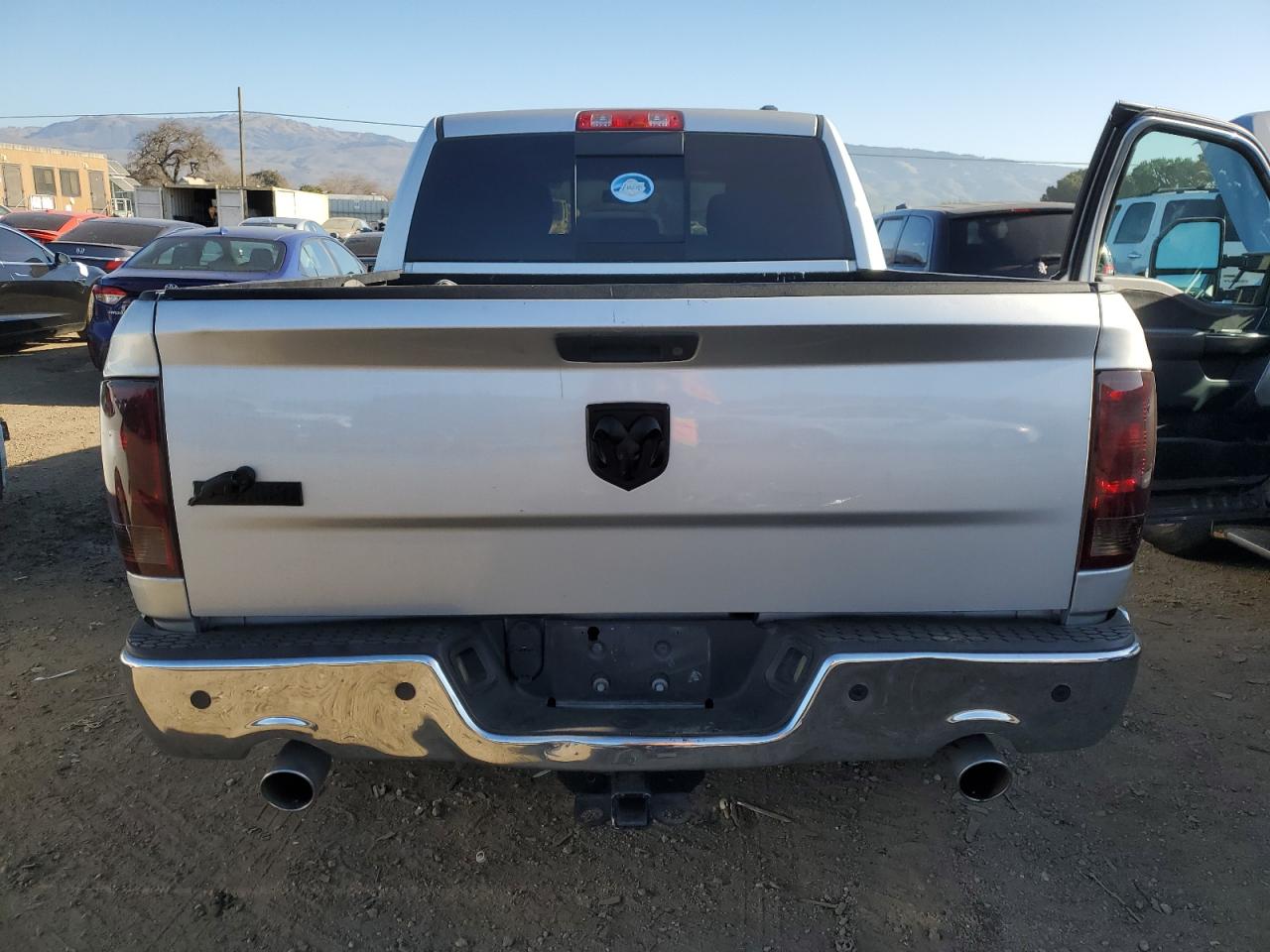 2012 Dodge RAM VIN 1C6RD6LT1CS173675 Copart auction photo, front end / side damage thumbnail 6