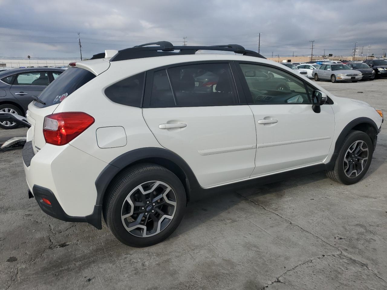 2016 Subaru XV VIN JF2GPANC9GH305240 Copart auction photo, front end / side damage thumbnail 3