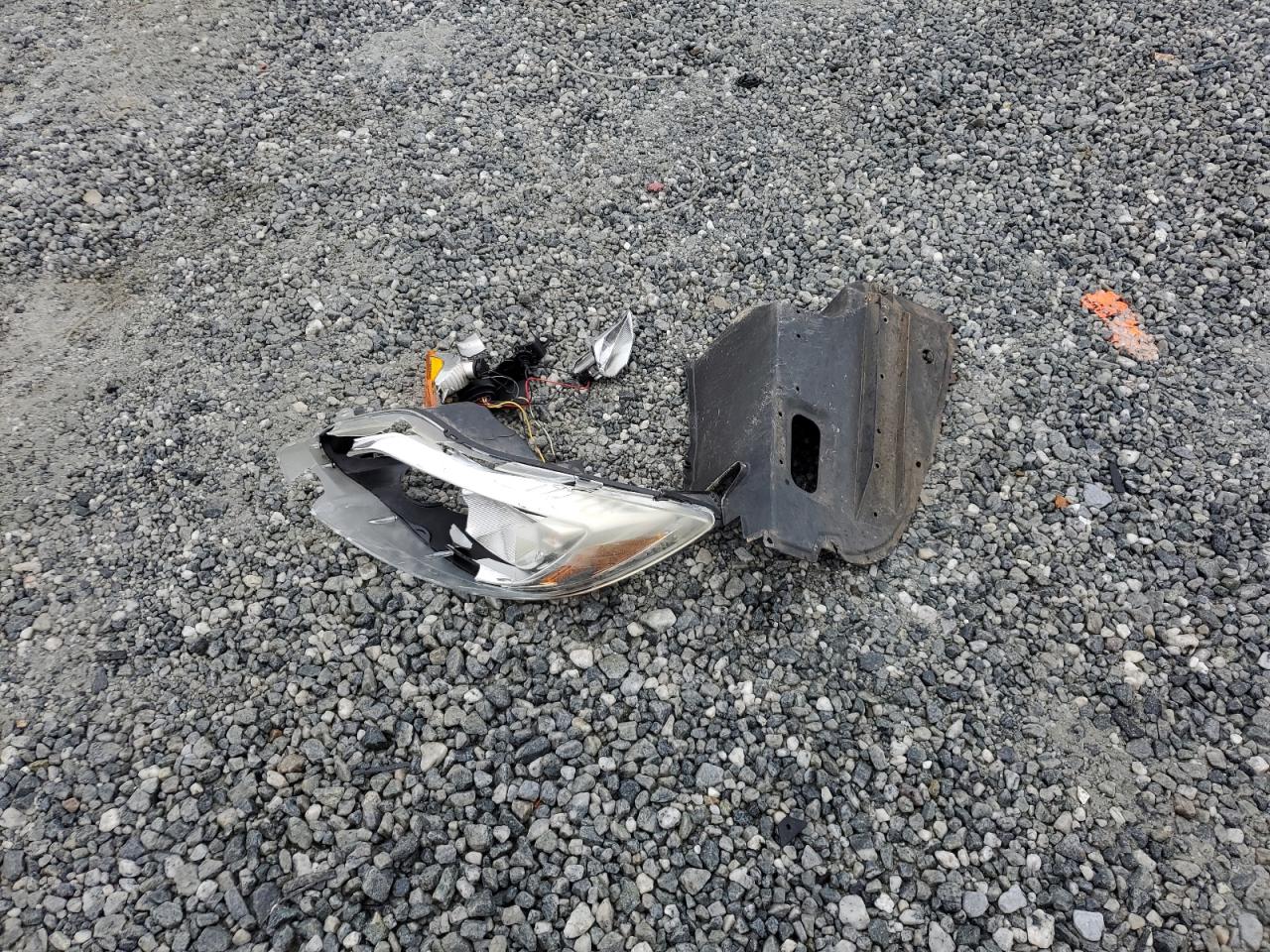 2012 Ford Focus VIN 1FAHP3E24CL277981 Copart auction photo, front end / mechanical damage thumbnail 12