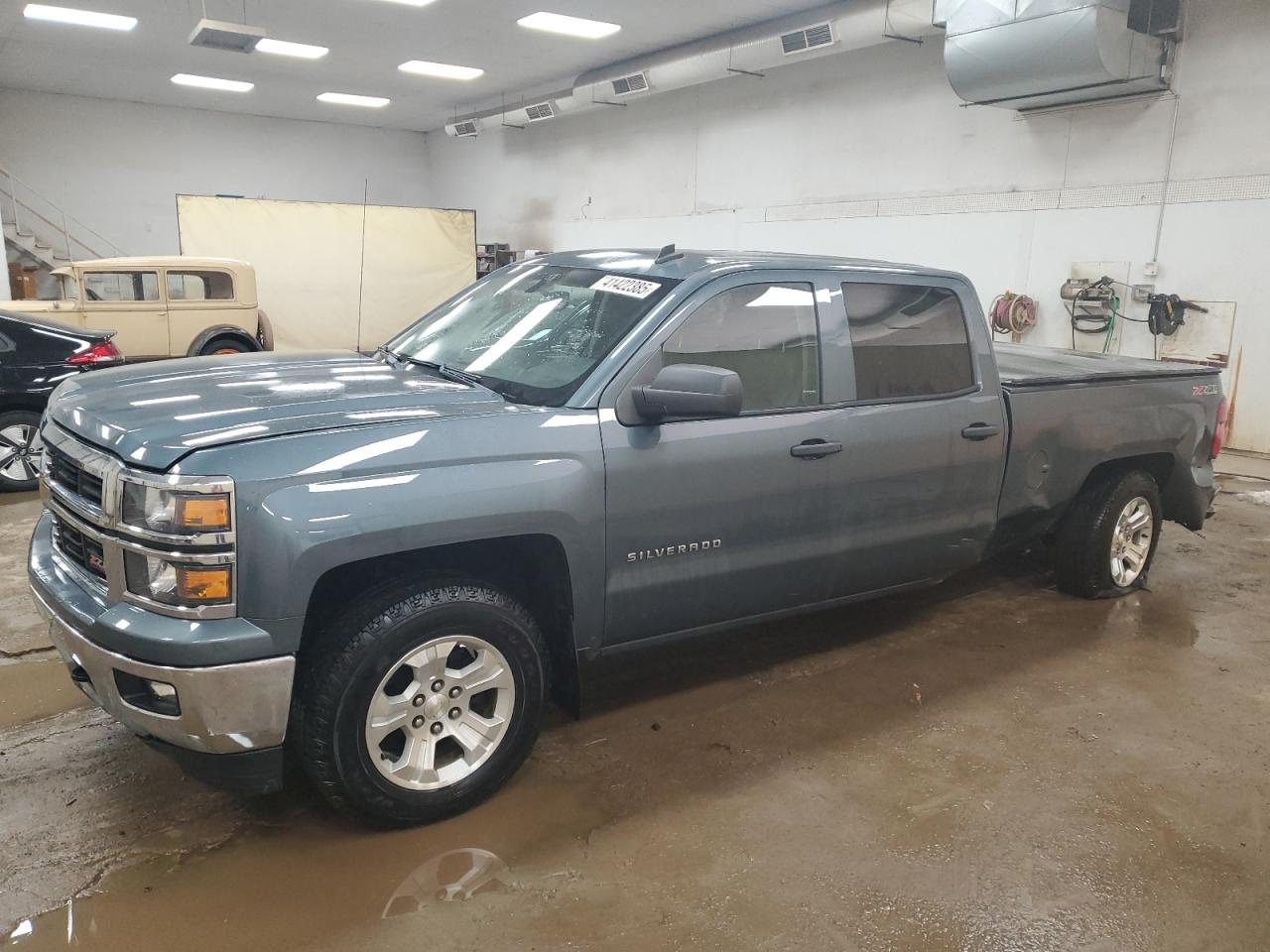 2014 Chevrolet Silverado VIN 3GCUKREC3EG232825
