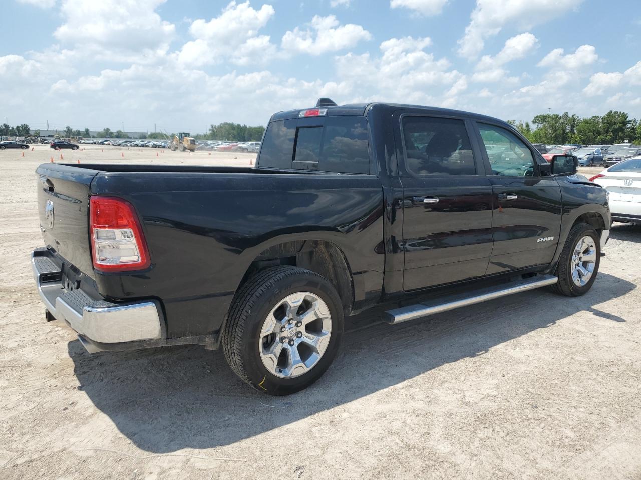 2020 RAM 1500 VIN 1C6RREFT7LN209181 Copart auction photo, front end damage thumbnail 3