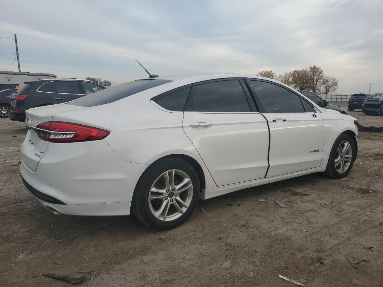 2018 Ford Fusion VIN 3FA6P0LU9JR243446 Copart auction photo, front end damage thumbnail 3