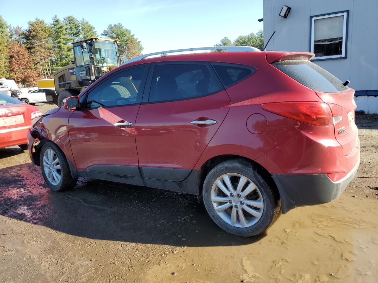 2011 Hyundai Tucson VIN KM8JU3AC7BU203333 Copart auction photo, front end / minor dent/scratches damage thumbnail 2