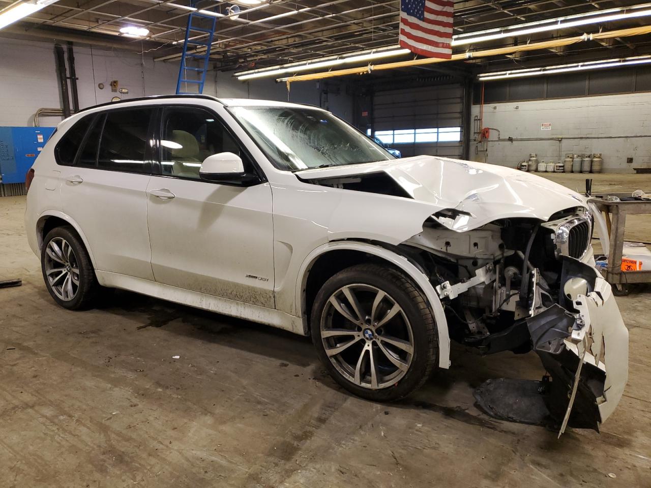 2018 BMW X5 VIN 5UXKR0C59JL073985 Copart auction photo, front end damage thumbnail 4