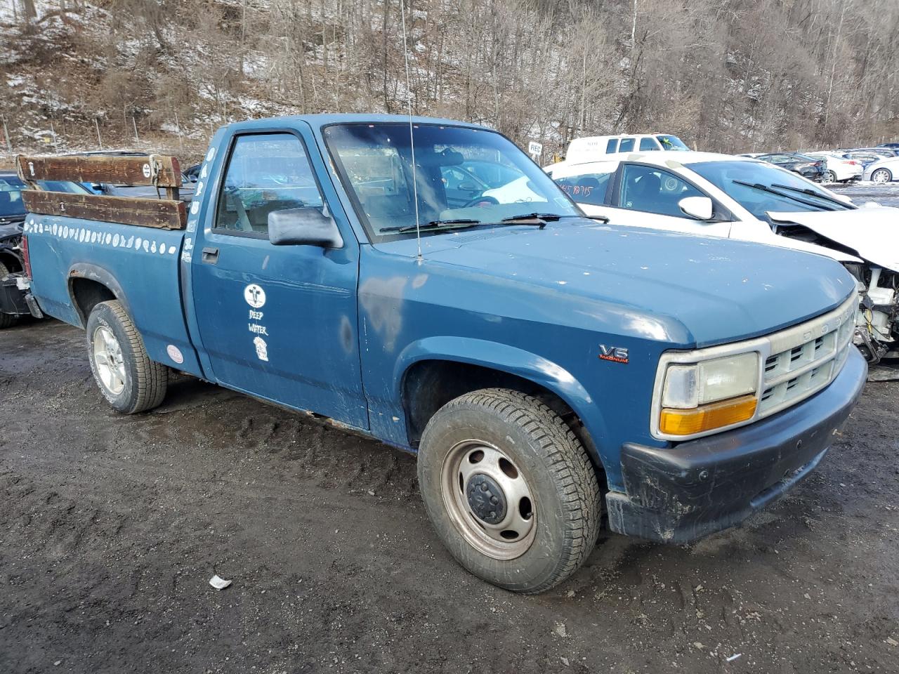 1996 Dodge Dakota VIN 1B7FL26X2TS625574 Copart auction photo, rear end damage thumbnail 4