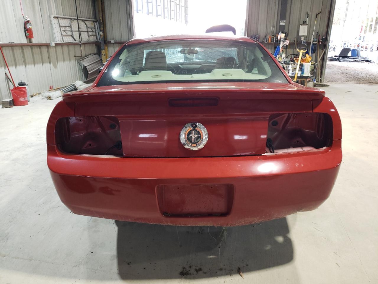 2009 Ford Mustang VIN 1ZVHT80NX95130871 Copart auction photo, front end / minor dent/scratches damage thumbnail 6