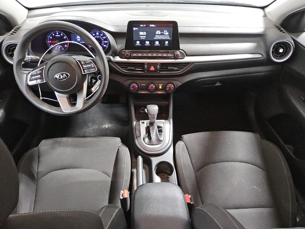 2021 KIA Forte VIN 3KPF24AD1ME286175 Copart auction photo, front end / minor dent/scratches damage thumbnail 8