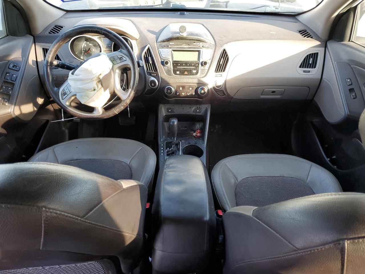 2013 Hyundai Tucson VIN KM8JU3AC1DU748527 Copart auction photo, front end damage thumbnail 8