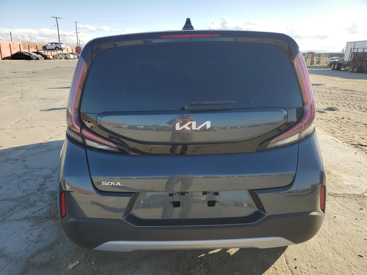 2023 KIA Soul VIN KNDJ23AU4P7193336 Copart auction photo, side damage thumbnail 6