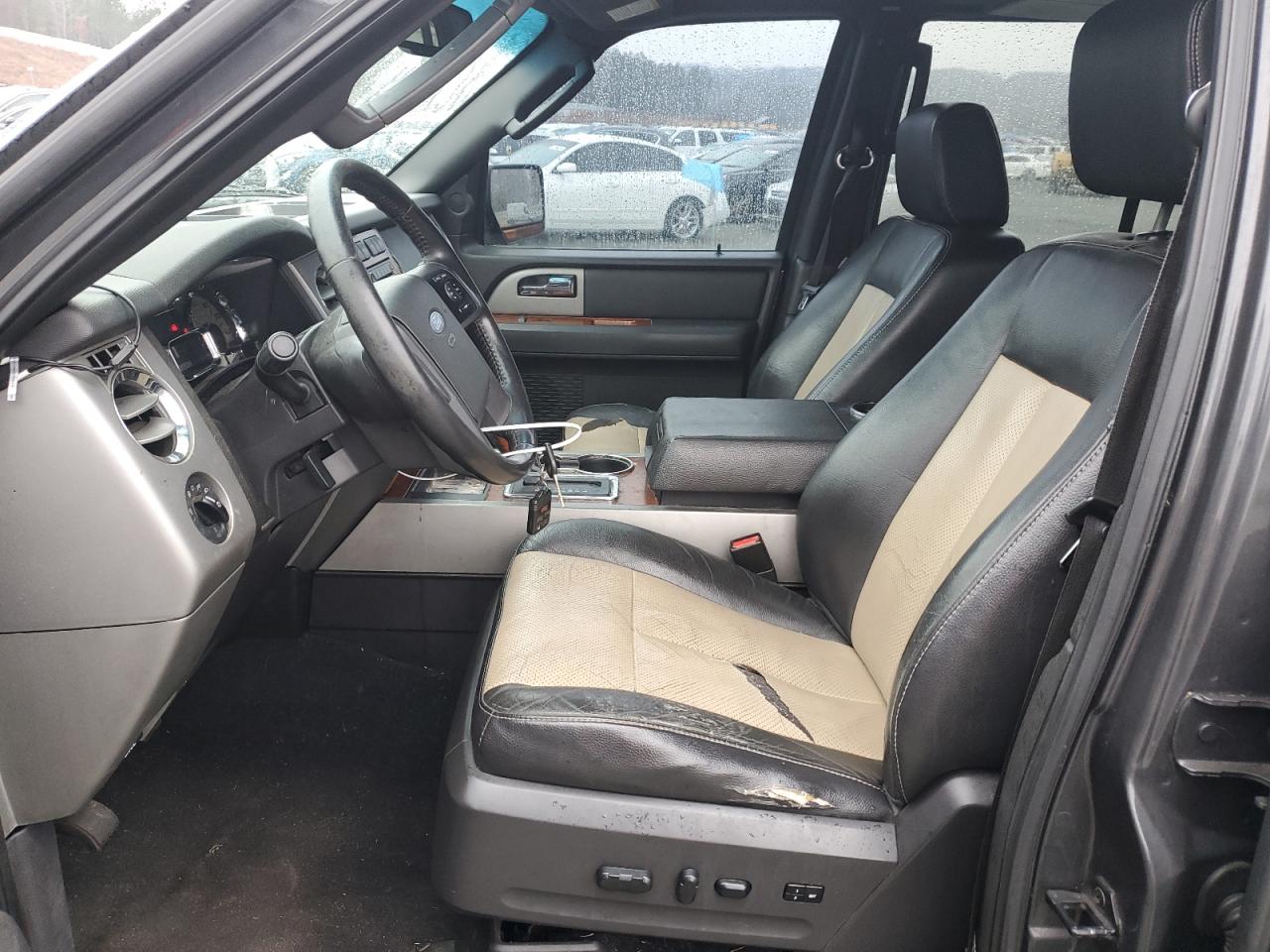 2007 Ford Expedition VIN 1FMFK17537LA64565 Copart auction photo, front end damage thumbnail 7
