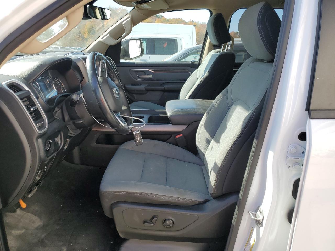 2020 RAM 1500 VIN 1C6SRFBT3LN224077 Copart auction photo, front end / side damage thumbnail 7