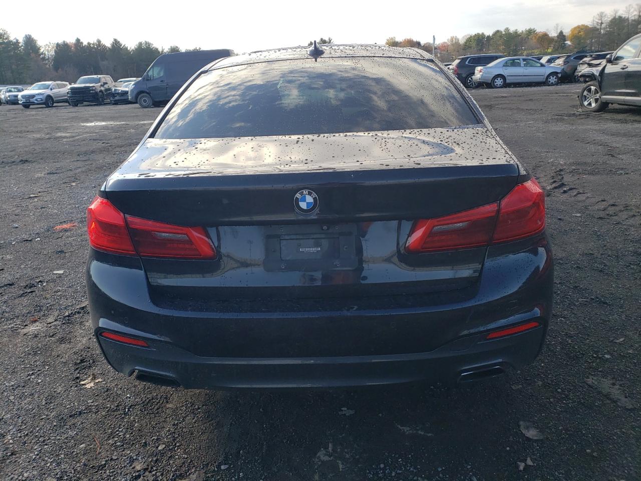 2017 BMW 5er VIN WBAJA7C33HG904294 Copart auction photo, front end / minor dent/scratches damage thumbnail 6