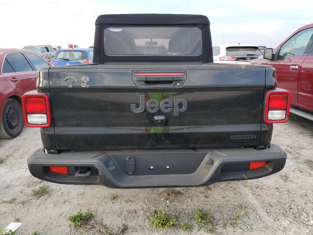 2021 Jeep Gladiator VIN 1C6JJTAG1ML546655 Copart auction photo, water/flood damage thumbnail 6