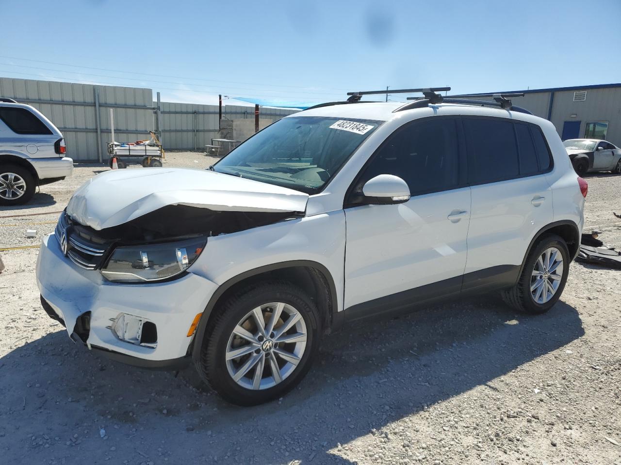2017 Volkswagen Tiguan VIN WVGAV7AX7HK045247