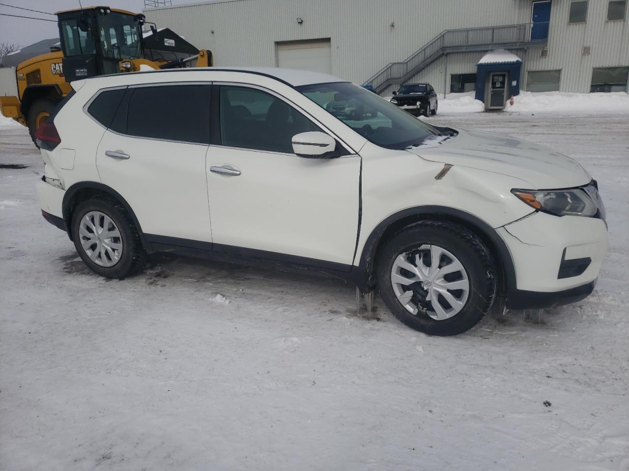 2018 Nissan Rogue VIN 5N1AT2MT3JC726135 Copart auction photo, front end / rear end damage thumbnail 4