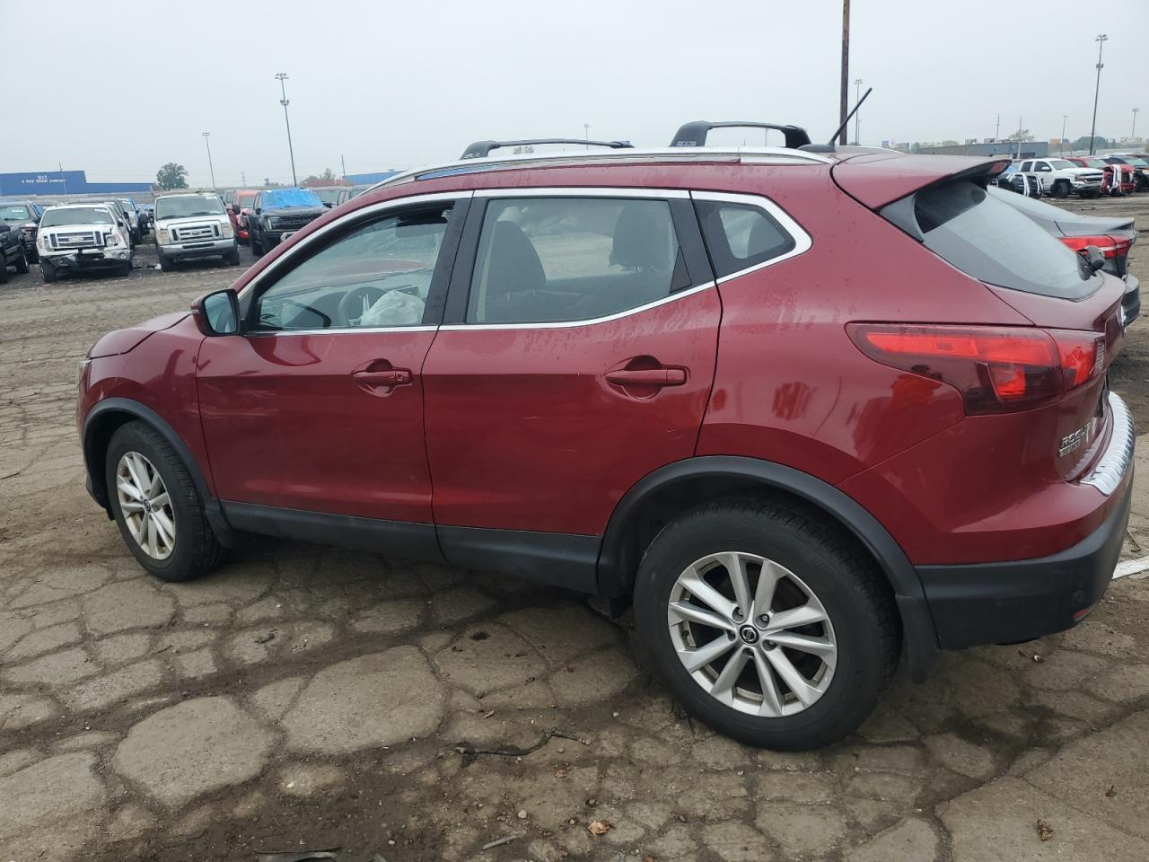 2019 Nissan Rogue VIN JN1BJ1CRXKW334576 Copart auction photo, front end damage thumbnail 2