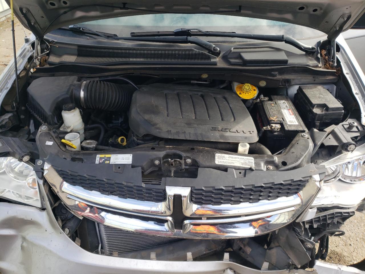 2019 Dodge Caravan VIN 2C4RDGBG3KR572672 Copart auction photo, front end damage thumbnail 12