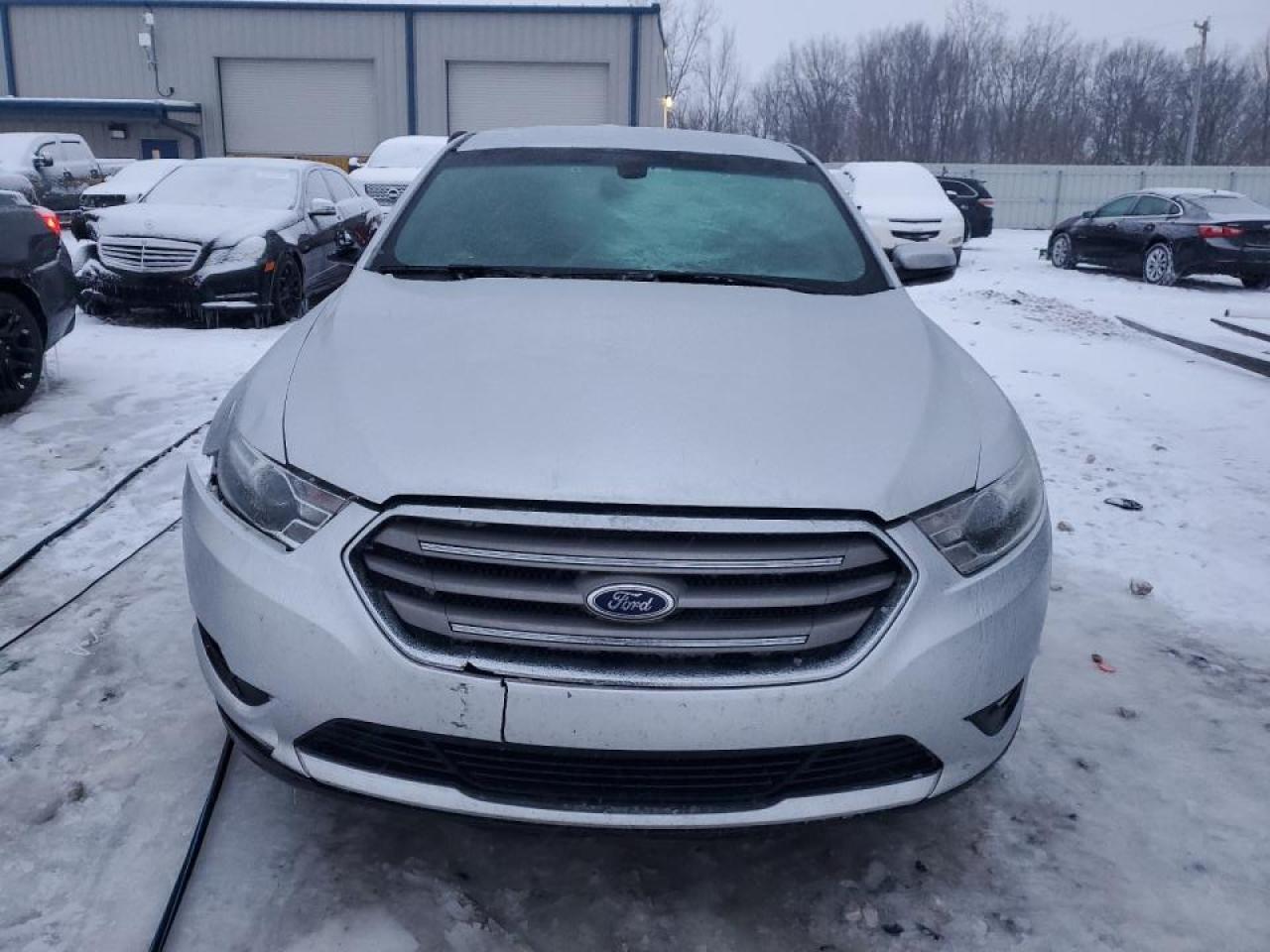 2015 Ford Taurus VIN 1FAHP2E88FG206987 Copart auction photo, front end damage thumbnail 5