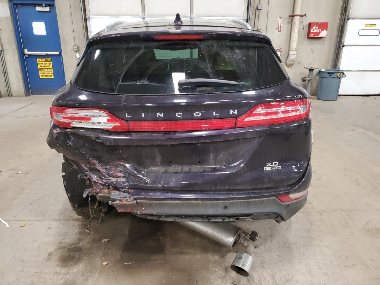 2015 Lincoln MKZ VIN 5LMCJ1A94FUJ07317 Copart auction photo, all over damage thumbnail 6