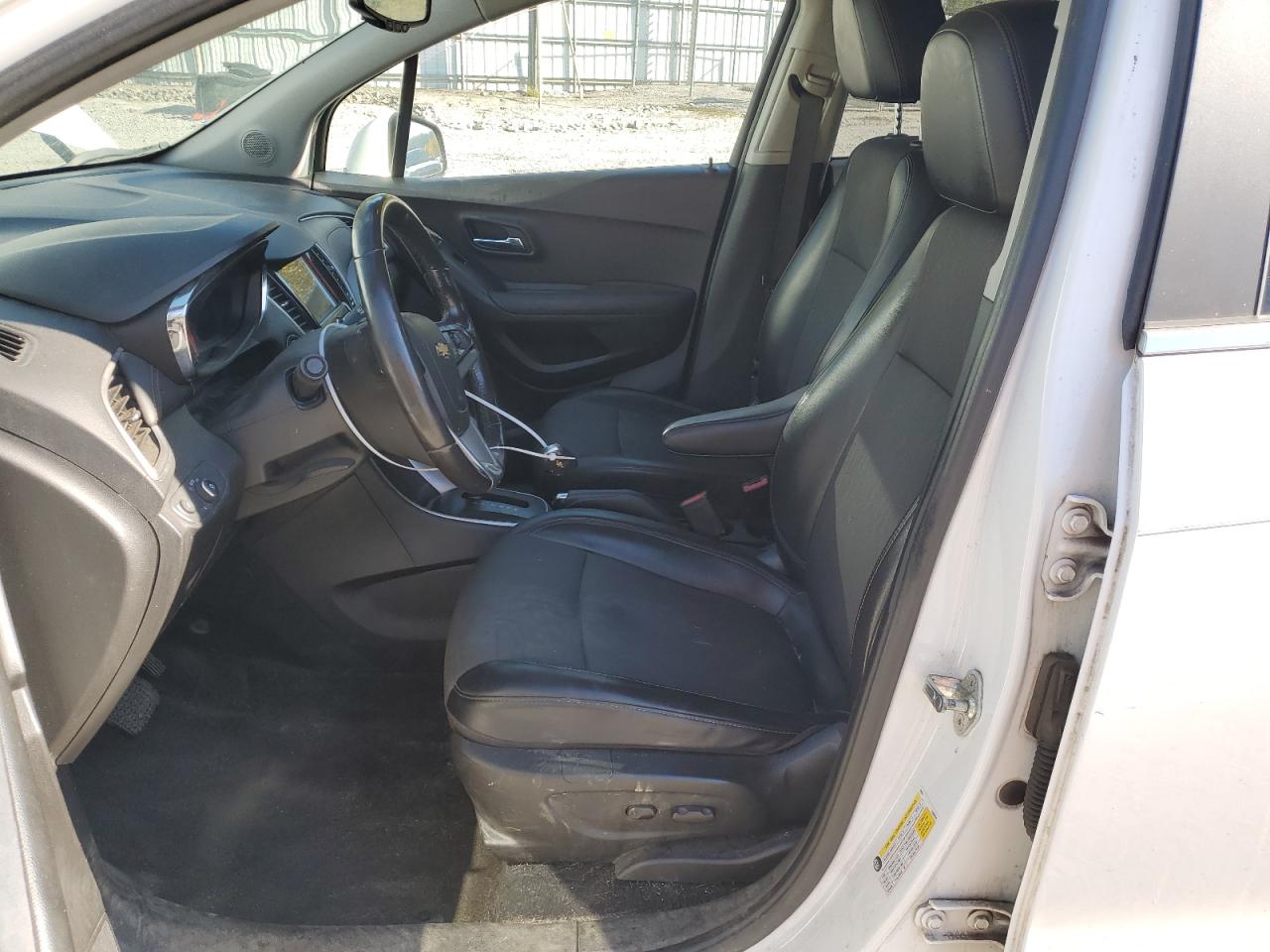 2019 Chevrolet Trax VIN KL7CJPSB2KB957557 Copart auction photo, front end damage thumbnail 6