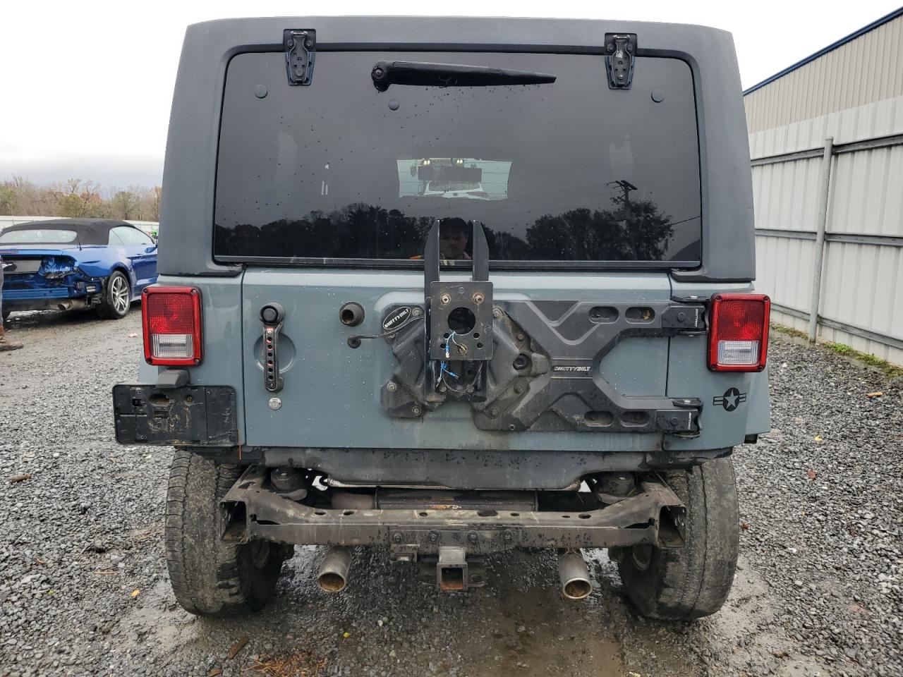 2014 Jeep Wrangler VIN 1C4BJWEG4EL226420 Copart auction photo, water/flood / minor dent/scratches damage thumbnail 6