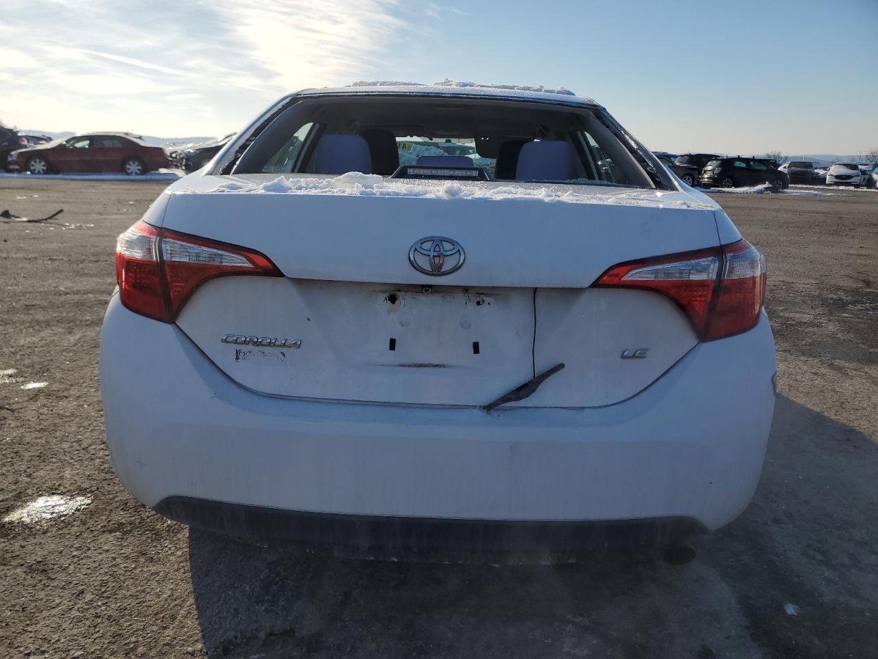 2015 Toyota Corolla VIN 2T1BURHE3FC229479 Copart auction photo, front end / side damage thumbnail 6