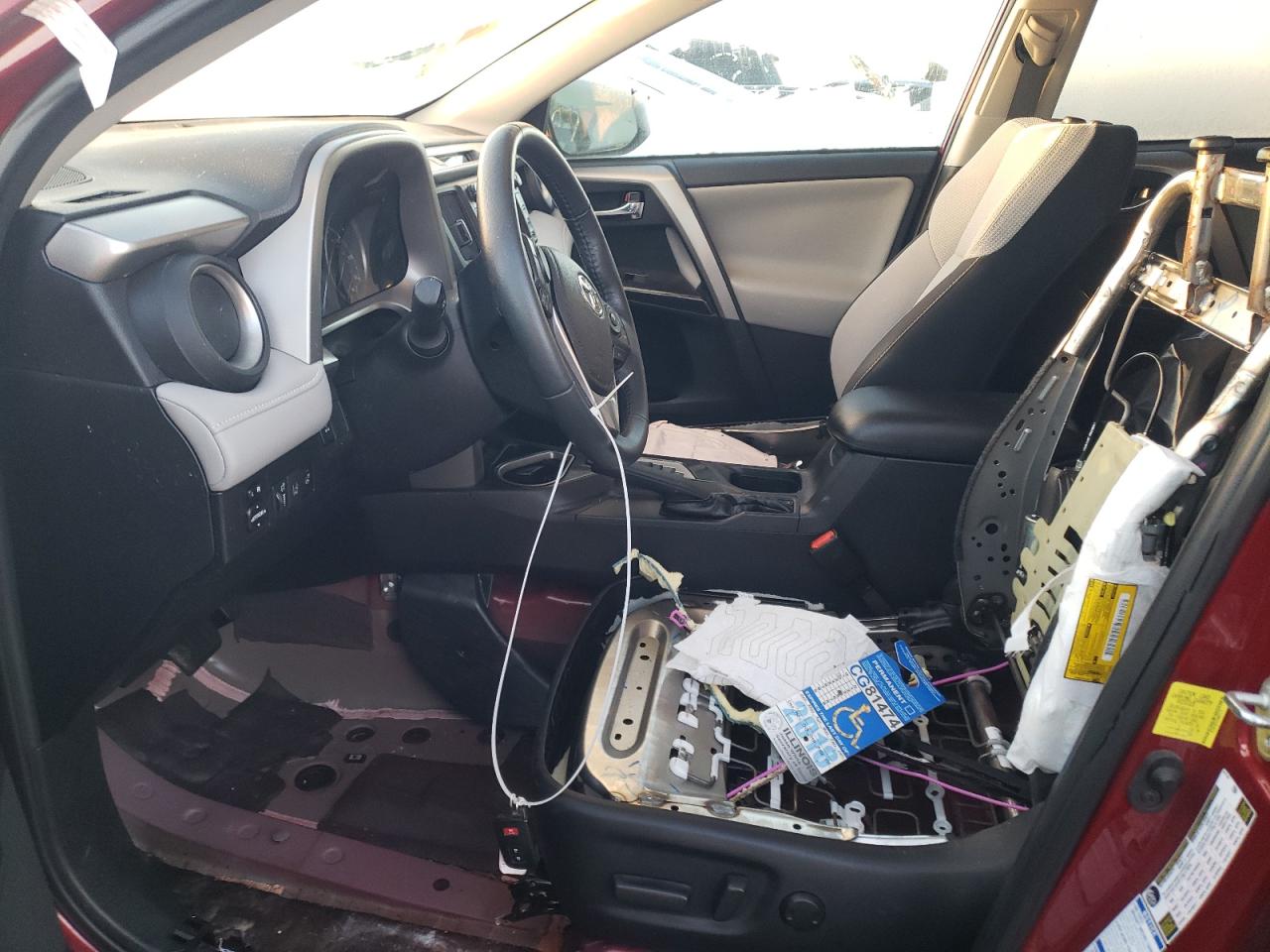 2018 Toyota RAV 4 VIN 2T3RFREV3JW807270 Copart auction photo, biohazard/chemical damage thumbnail 7