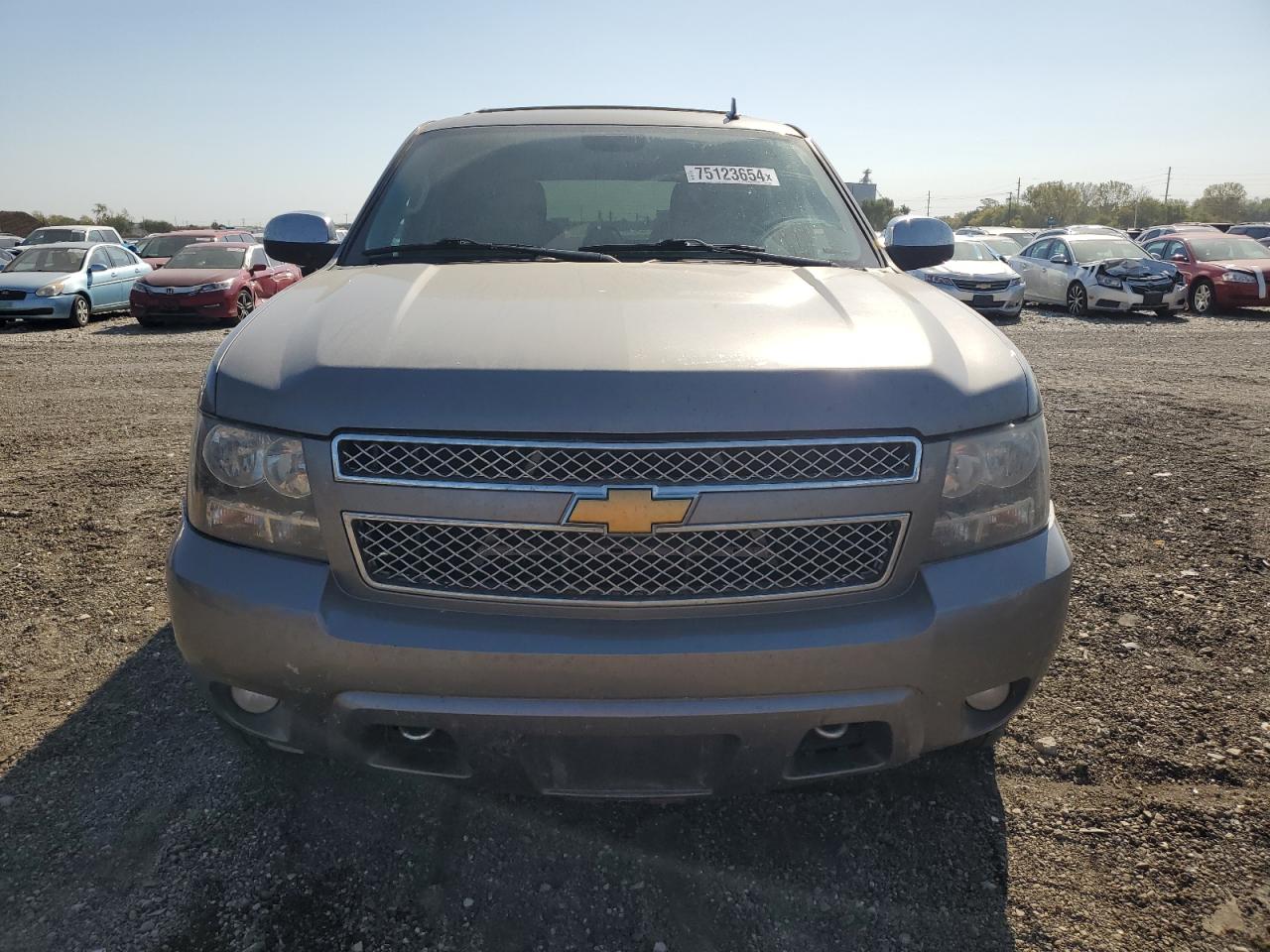 2012 Chevrolet Tahoe VIN 1GNSKCE04CR301181 Copart auction photo, normal wear damage thumbnail 5