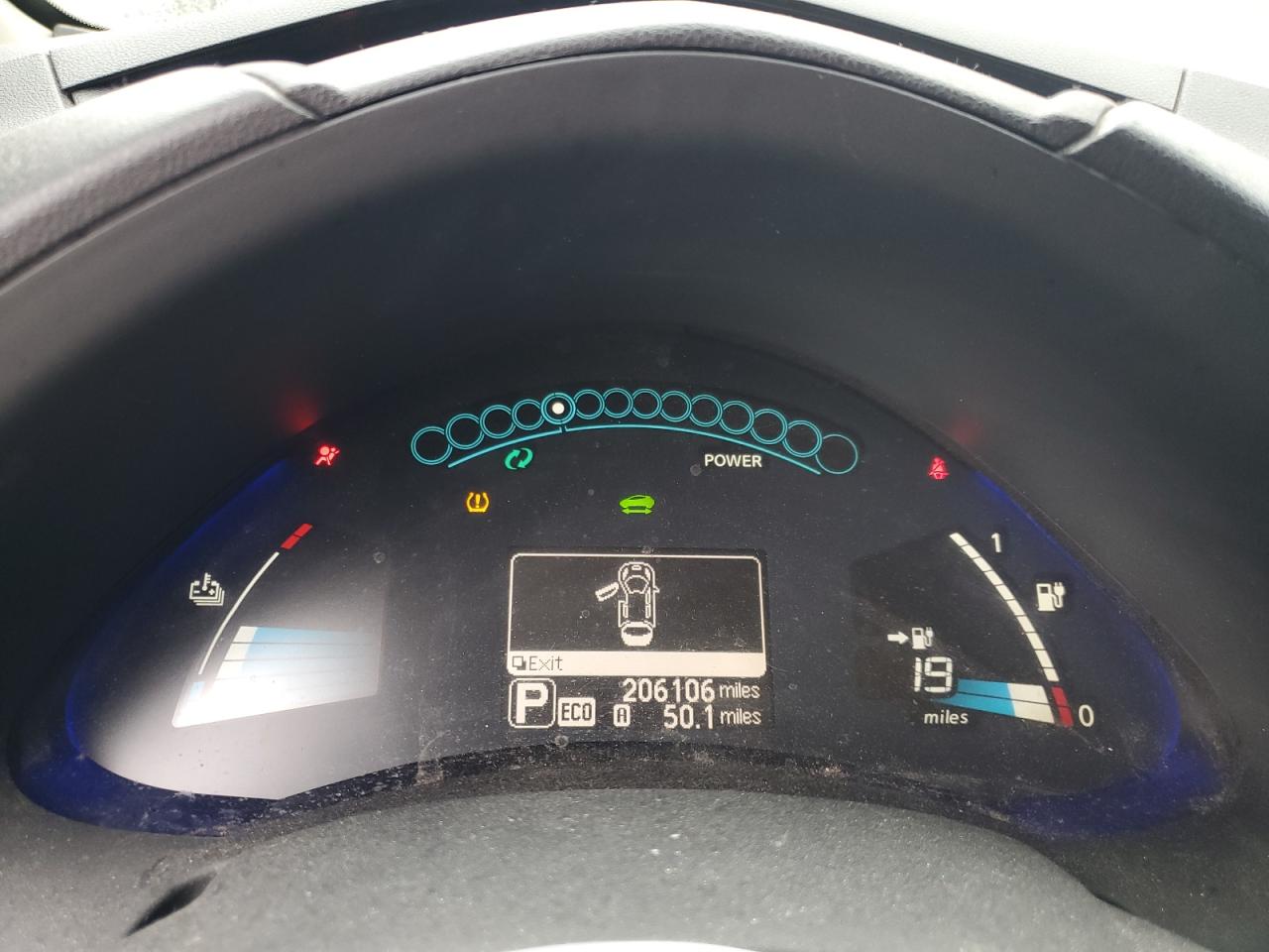 2017 Nissan Leaf VIN 1N4BZ0CP2HC300680 Copart auction photo, minor dent/scratches damage thumbnail 9