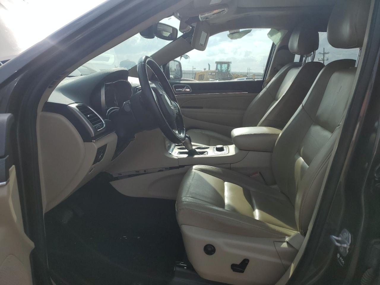 2021 Jeep Grand Cherokee VIN 1C4RJFBG3MC525897 Copart auction photo, vandalism damage thumbnail 7