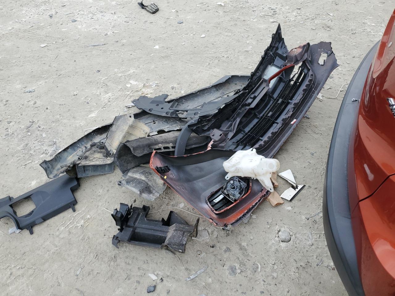 2020 Honda HR-V VIN 3CZRU6H5XLM709982 Copart auction photo, front end damage thumbnail 15