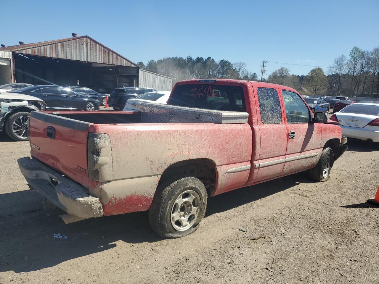 2002 GMC Sierra VIN 2GTEK19T921267597 Copart auction photo, front end damage thumbnail 3