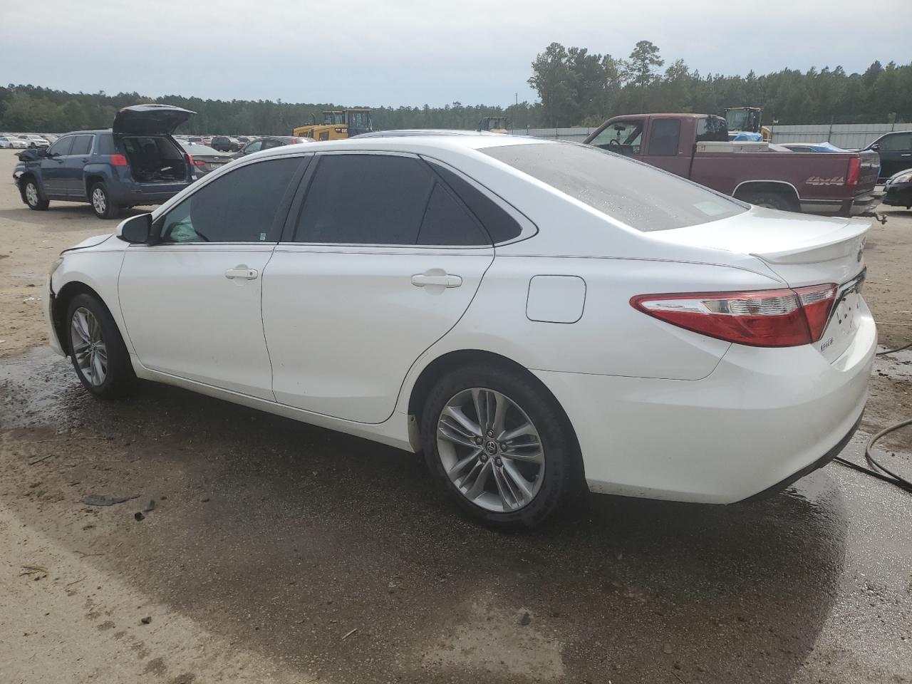 2015 Toyota Camry VIN 4T1BF1FK1FU090293 Copart auction photo, front end damage thumbnail 2