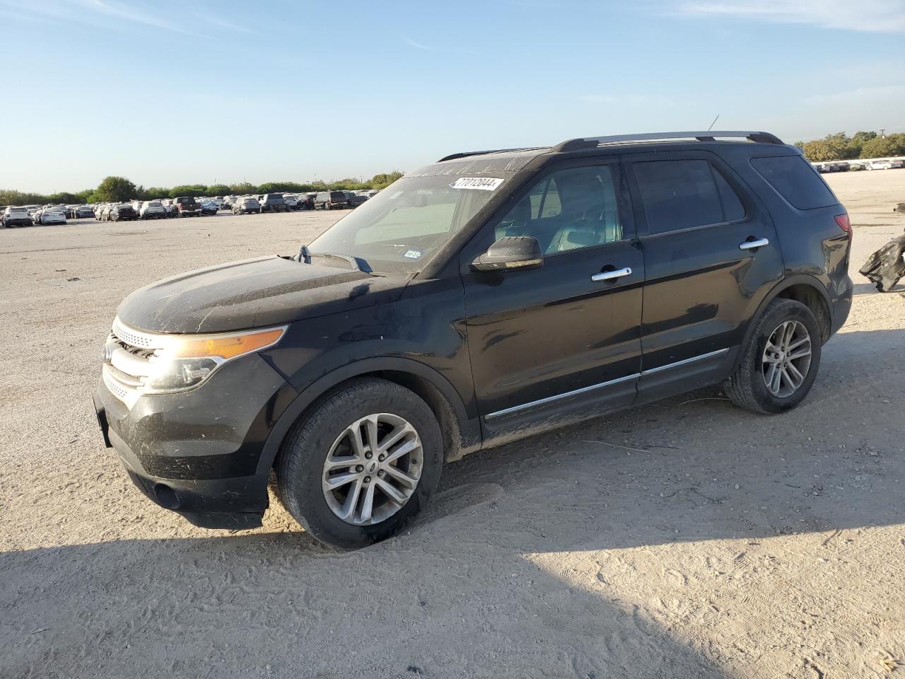 2012 Ford Explorer VIN 1FMHK7D82CGA28184