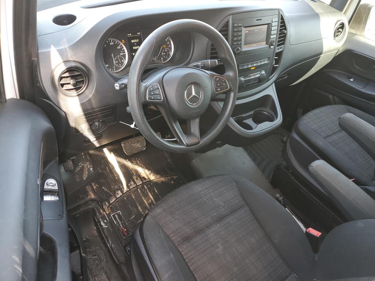 2017 Mercedes-Benz Metris VIN WD3PG2EAXH3222749 Copart auction photo, front end / minor dent/scratches damage thumbnail 8
