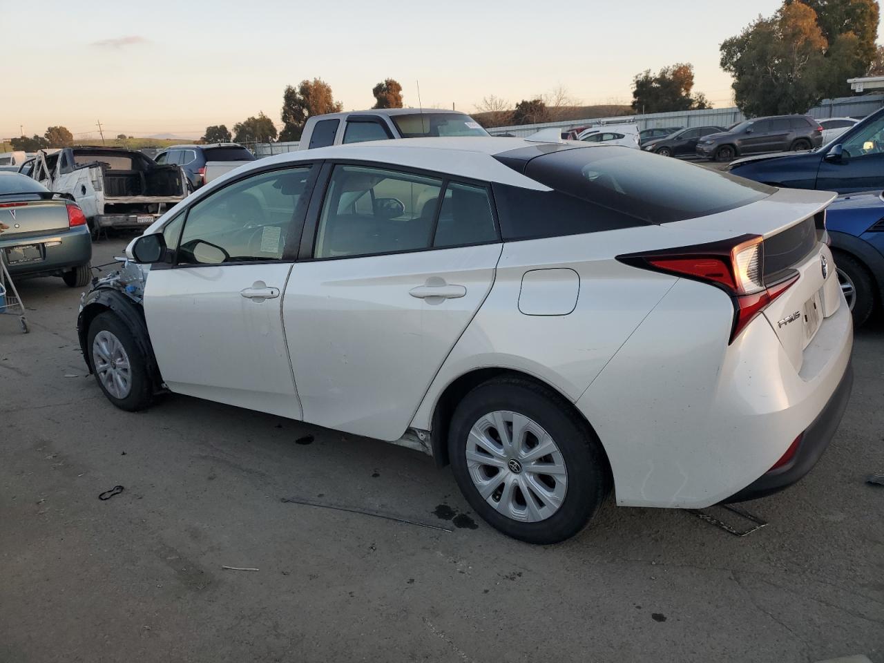 2019 Toyota Prius VIN JTDKARFU3K3102365 Copart auction photo, front end damage thumbnail 2