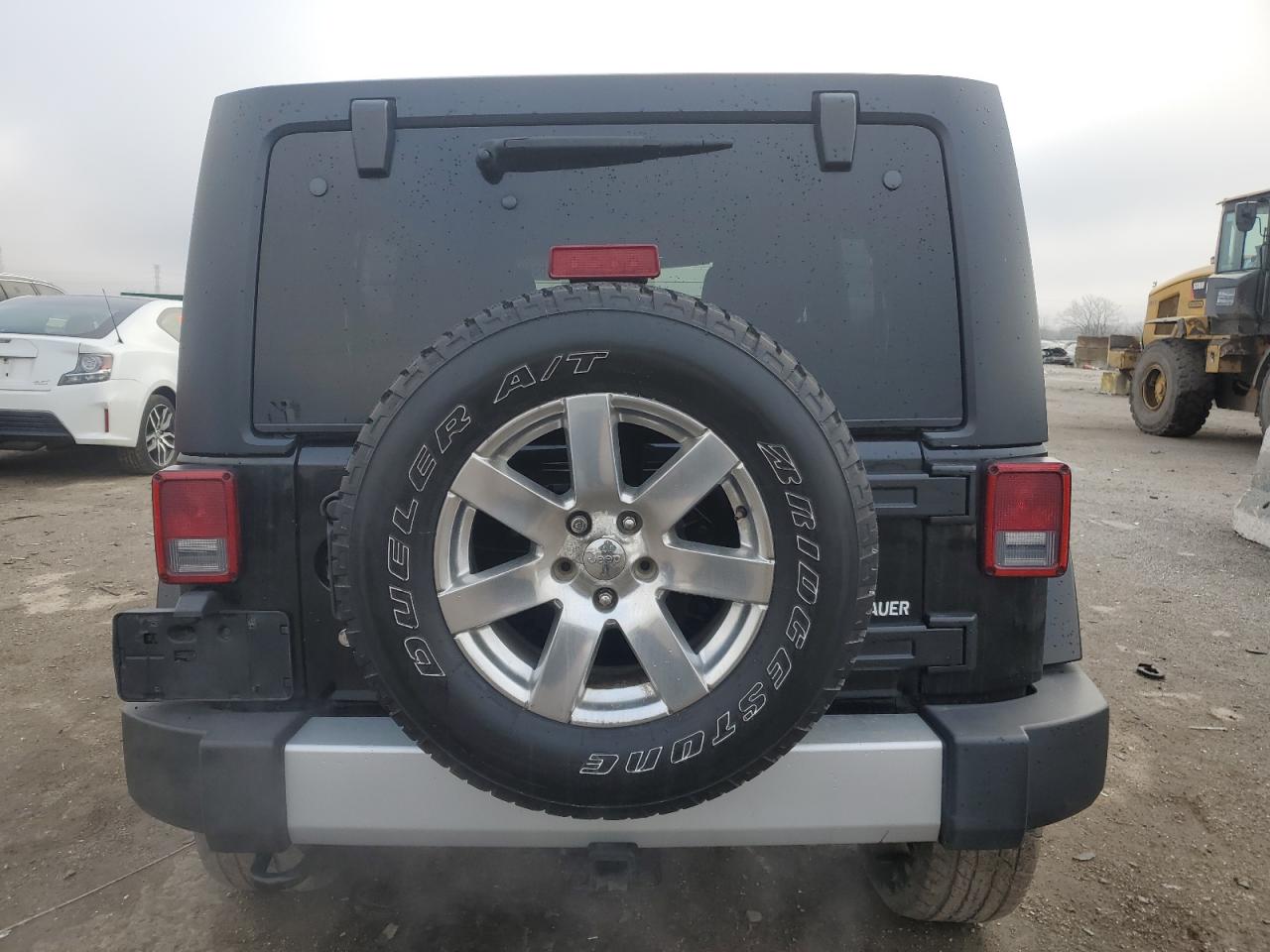 2013 Jeep Wrangler VIN 1C4BJWEG4DL635192 Copart auction photo, all over damage thumbnail 6