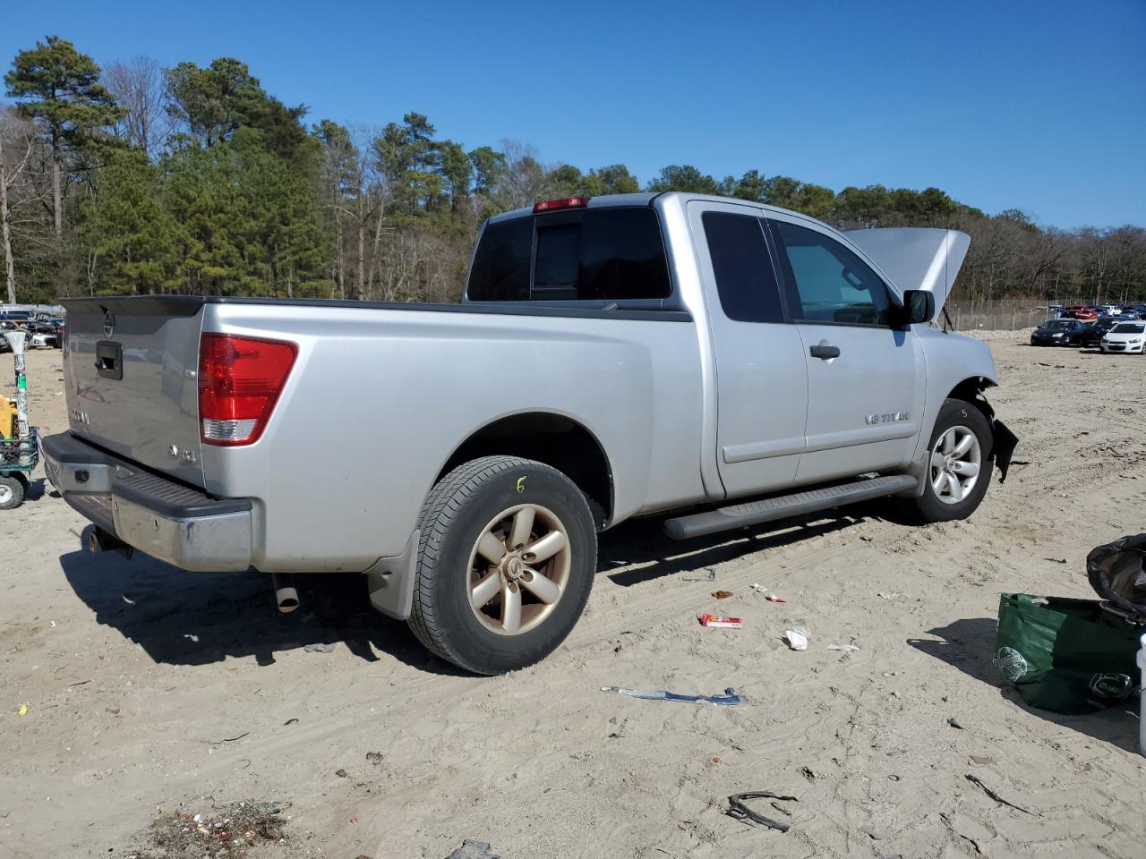 2014 Nissan Titan VIN 1N6AA0CC7EN518945 Copart auction photo, front end / minor dent/scratches damage thumbnail 3