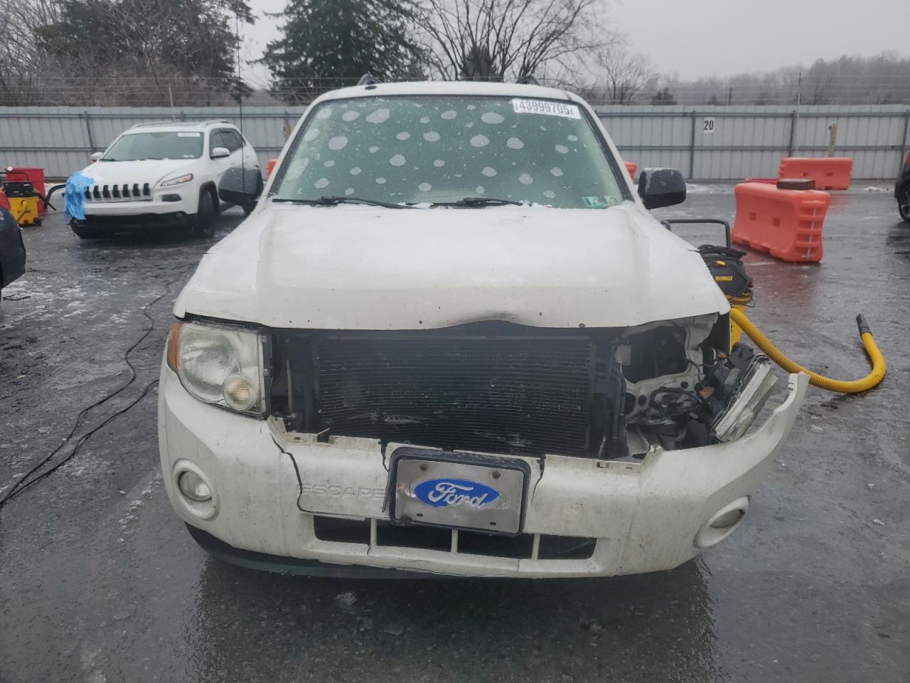 2012 Ford Escape VIN 1FMCU0DG2CKA59659 Copart auction photo, front end damage thumbnail 5