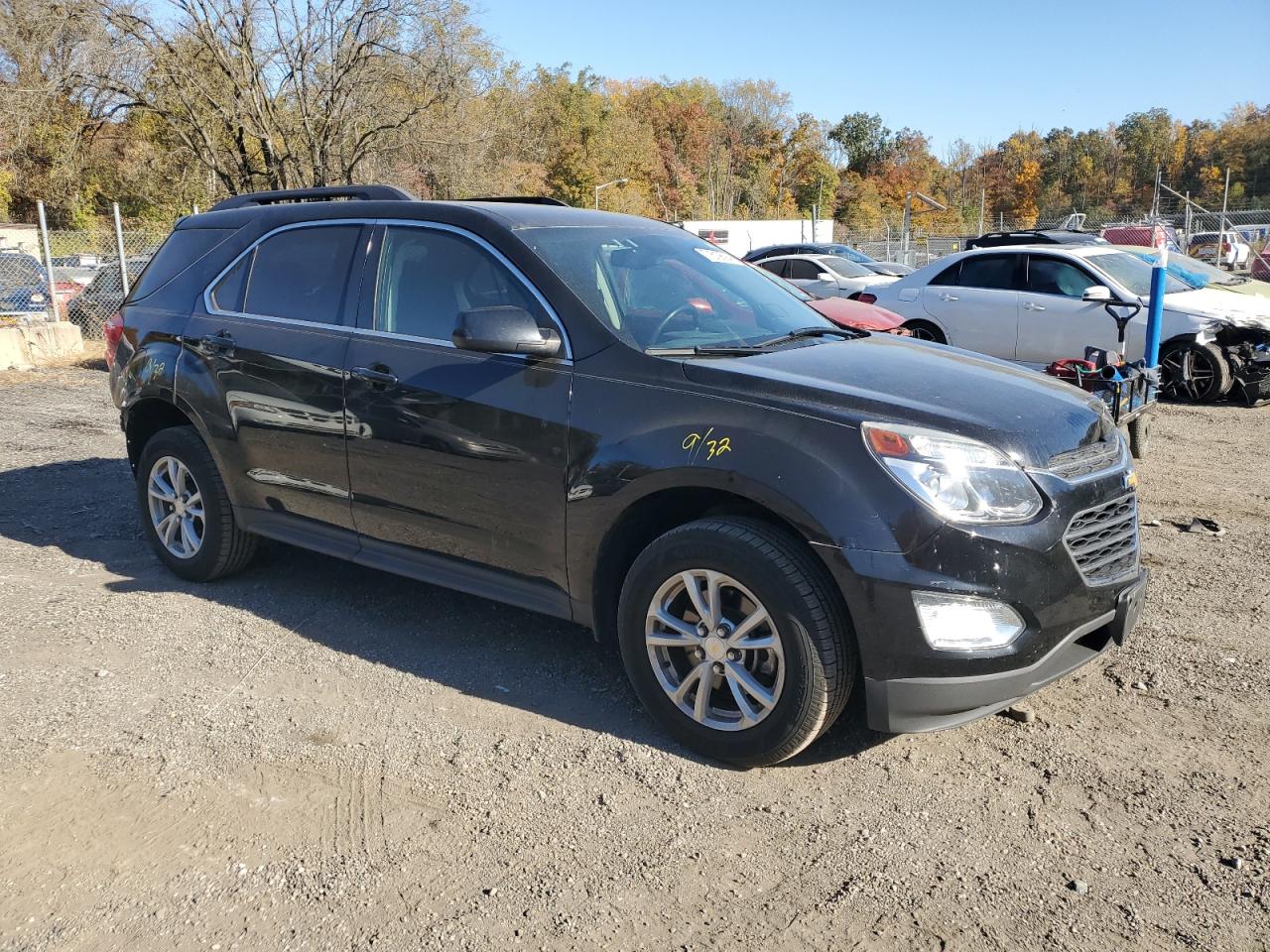 2017 Chevrolet Equinox VIN 2GNFLFE36H6206537 Copart auction photo, front end / rear end damage thumbnail 4