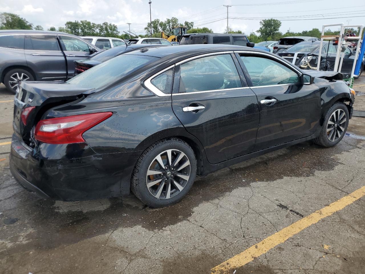 2018 Nissan Altima VIN 1N4AL3AP4JC211569 Copart auction photo, all over damage thumbnail 3