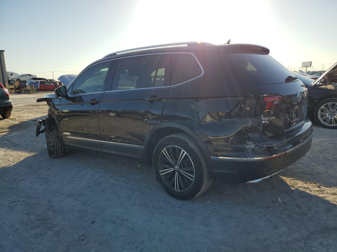 2018 Volkswagen Tiguan VIN 3VV3B7AX3JM078803 Copart auction photo, front end / rear end damage thumbnail 2