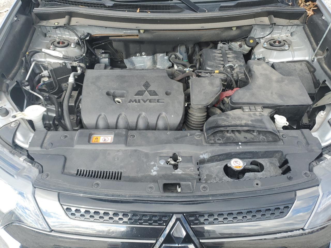 2020 Mitsubishi Outlander VIN JA4AD3A39LJ001014 Copart auction photo, rear end damage thumbnail 11