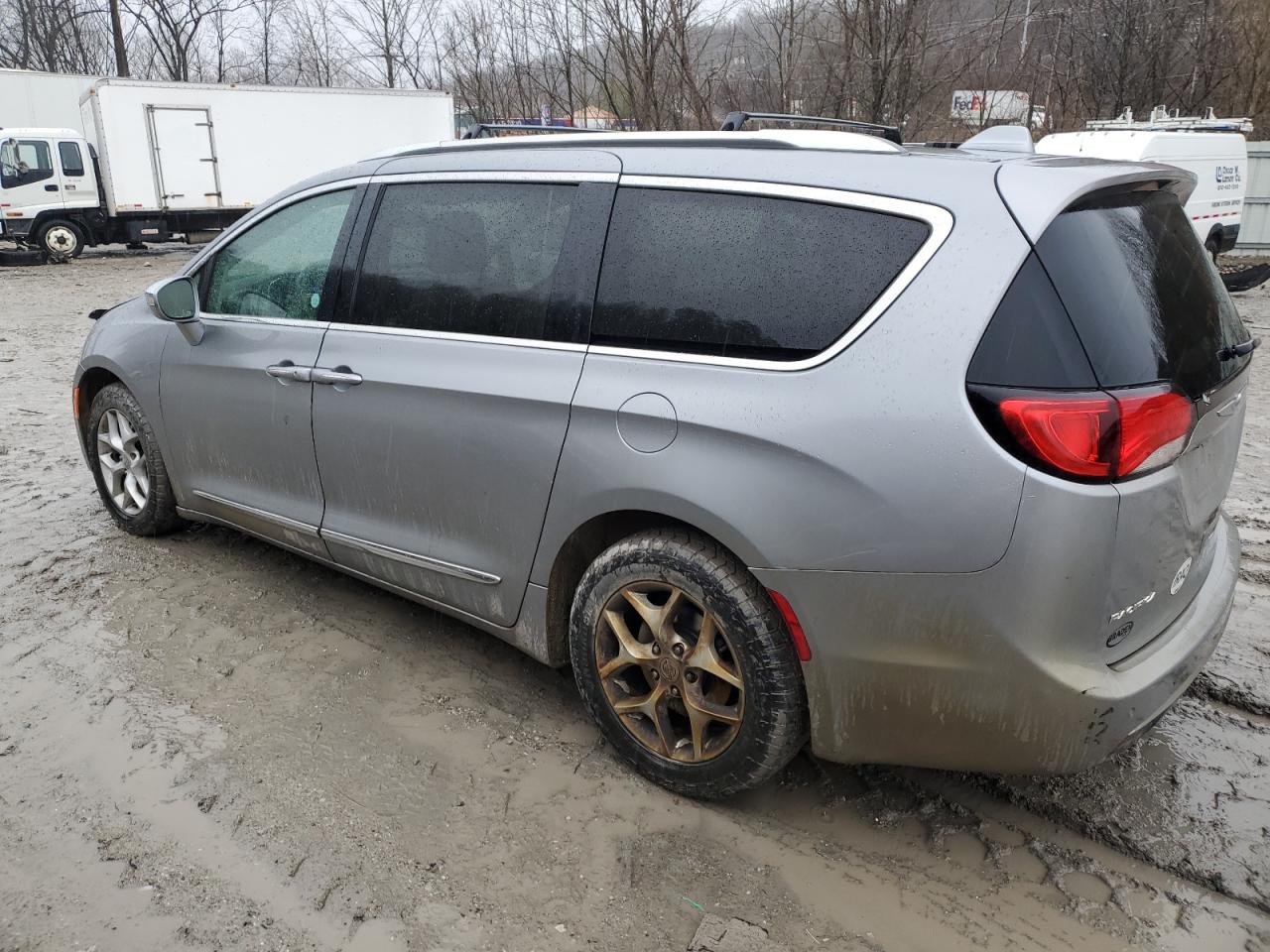 2020 Chrysler Pacifica VIN 2C4RC1GGXLR144222 Copart auction photo, front end damage thumbnail 2