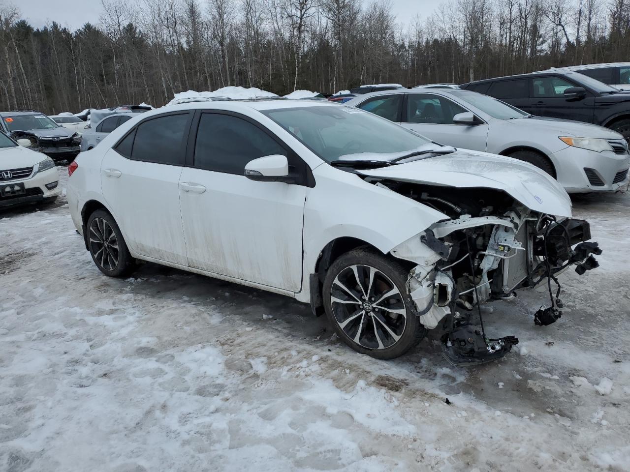2018 Toyota Corolla VIN 2T1BURHE1JC086220 Copart auction photo, front end / side damage thumbnail 4