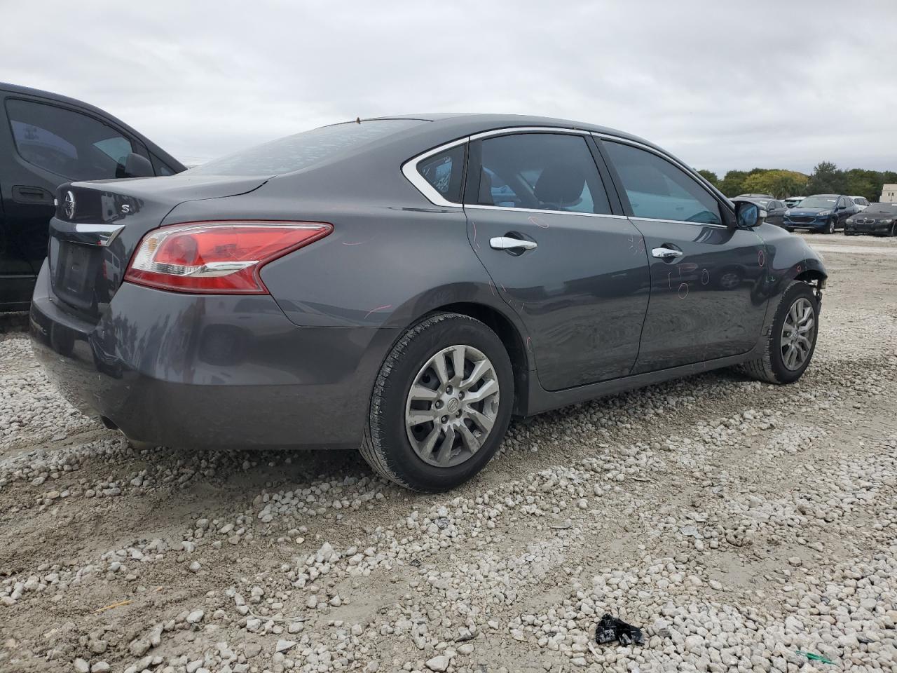 2013 Nissan Altima VIN 1N4AL3AP4DC181803 Copart auction photo, front end damage thumbnail 3