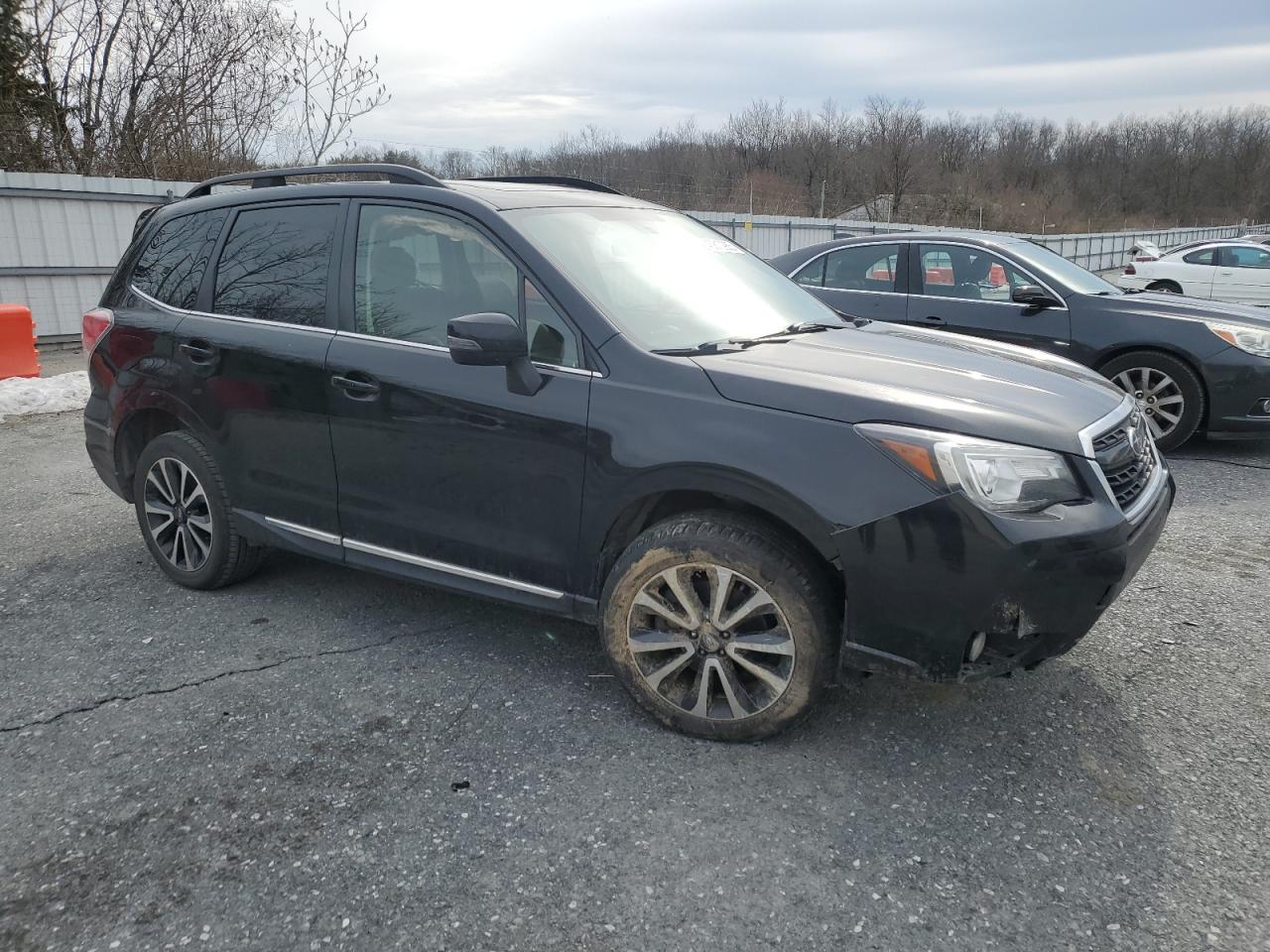 2017 Subaru Forester VIN JF2SJGWC2HH440431 Copart auction photo, front end damage thumbnail 4